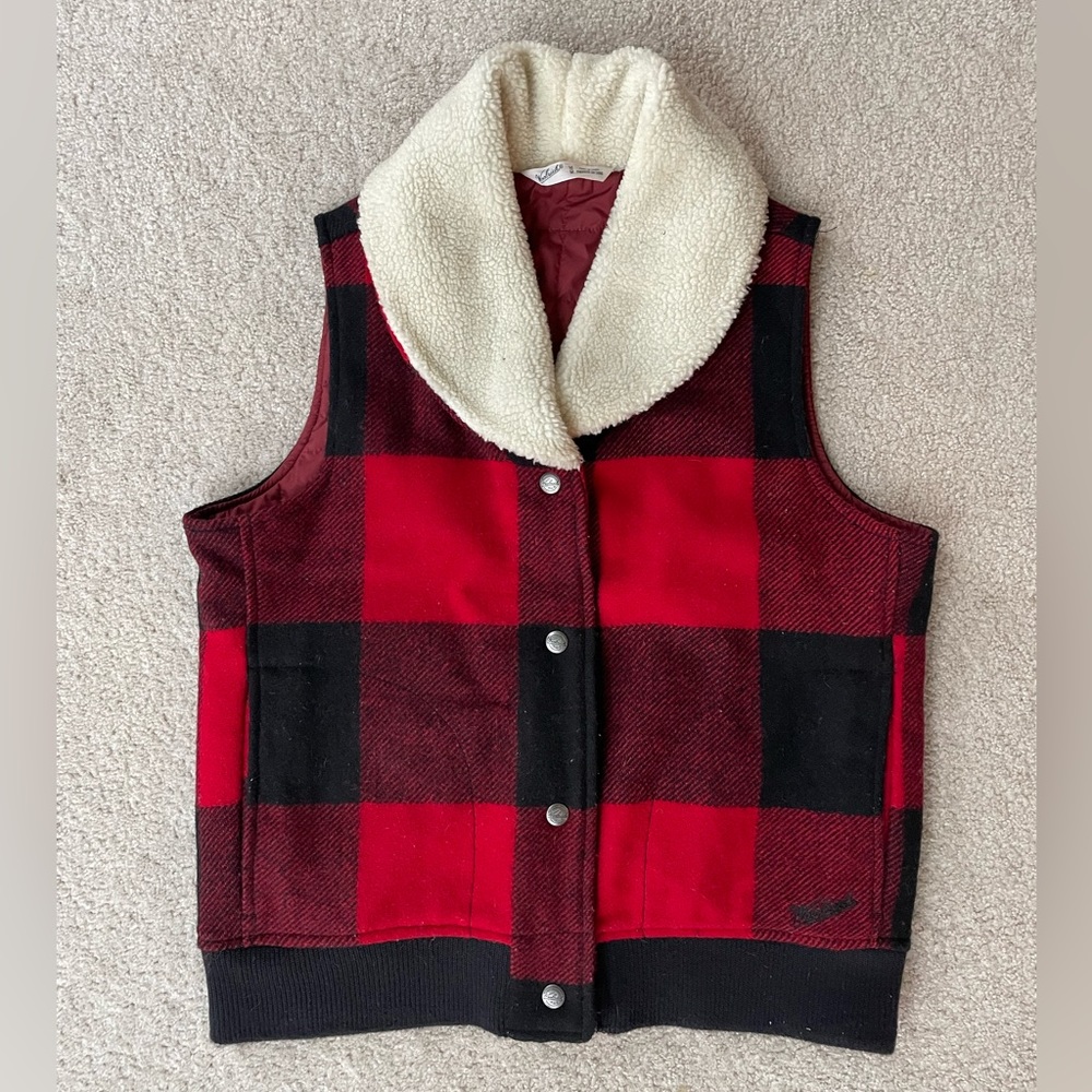 Woolrich women's sherpa collared wool vest